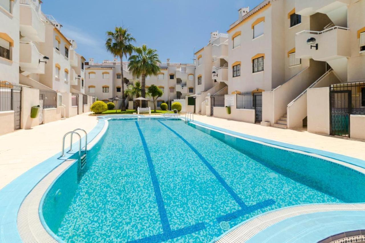 Punta Prima Bungalow Jardin Privado Torrevieja Exterior foto